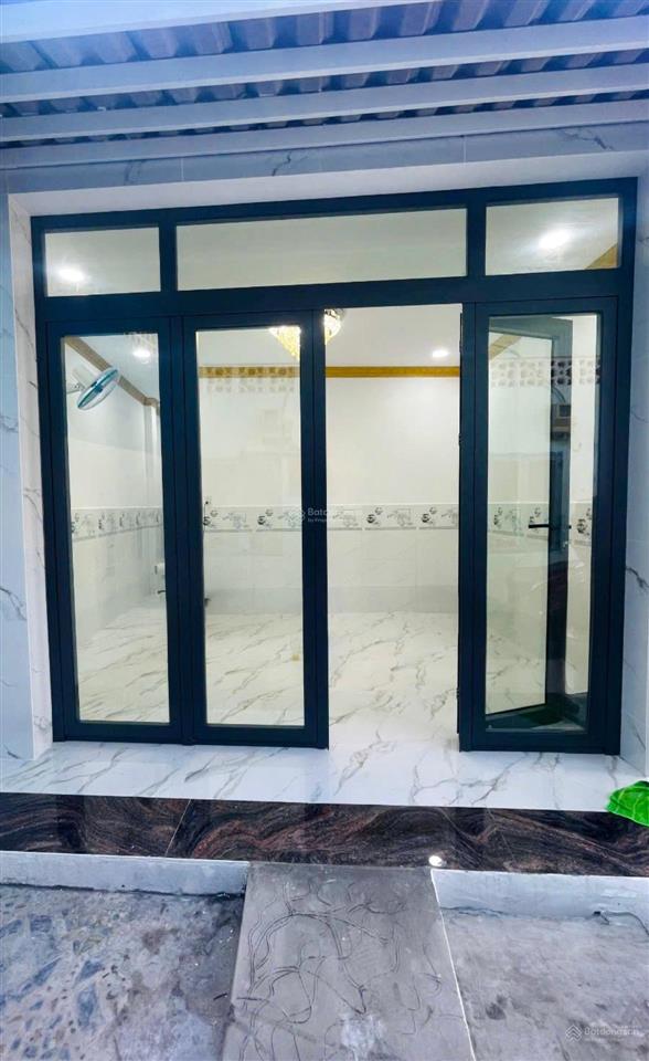 Tôi bán nhà 40 m², nhà cấp 4, (4,5 m x 9 m), tuyệt đẹp, quận 7, giá 1,4 tỷ