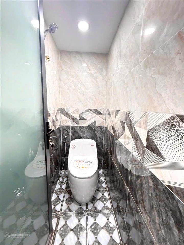 Tôi bán nhà 48 m2, 1 trệt, 1 lầu, sổ hồng, giá 1,59 tỷ