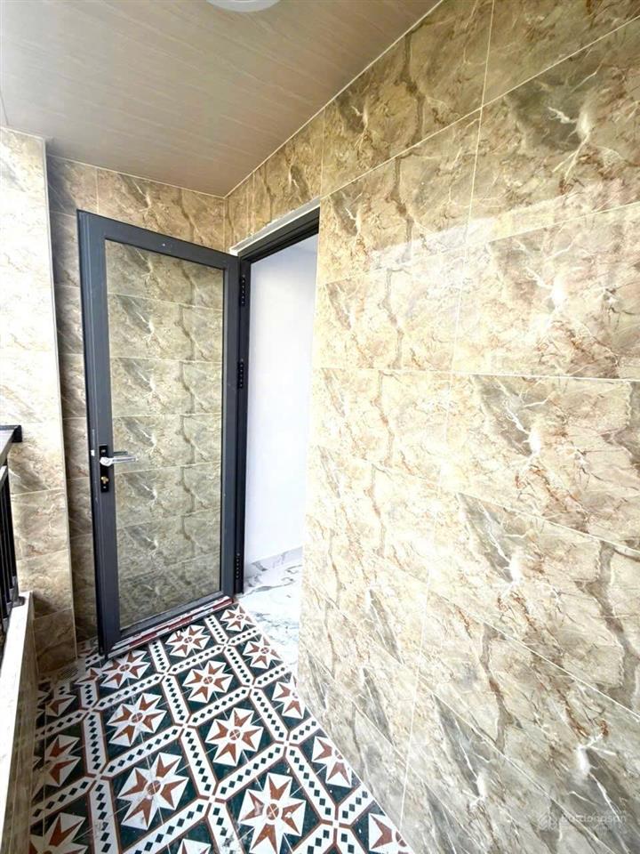 Tôi bán nhà 48 m2, 1 trệt, 1 lầu, sổ hồng, giá 1,59 tỷ