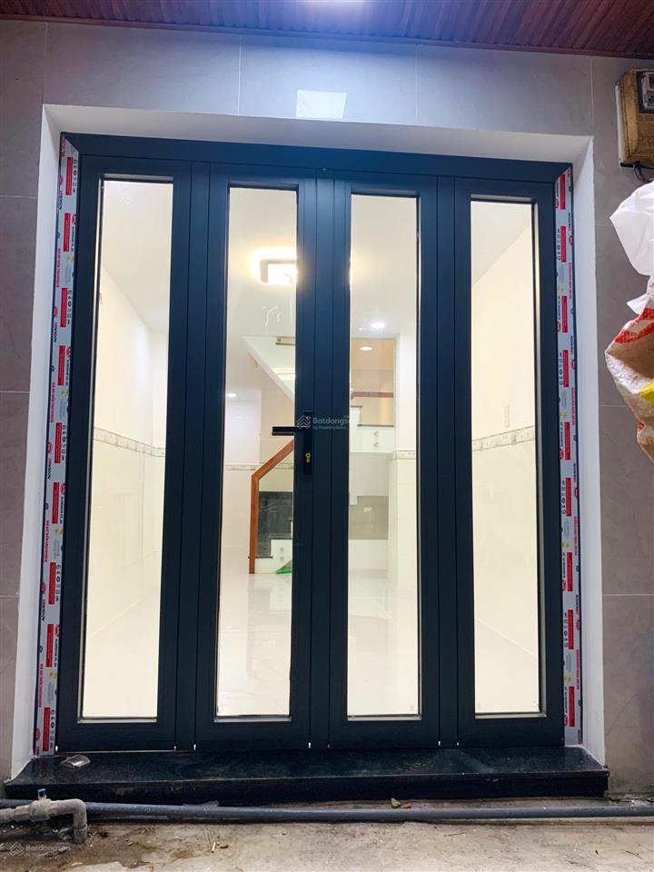 Tôi bán nhà 54 m2 sd, 1 trệt, 1 lầu, tuyệt đẹp, quận 7. giá 1,38 tỷ