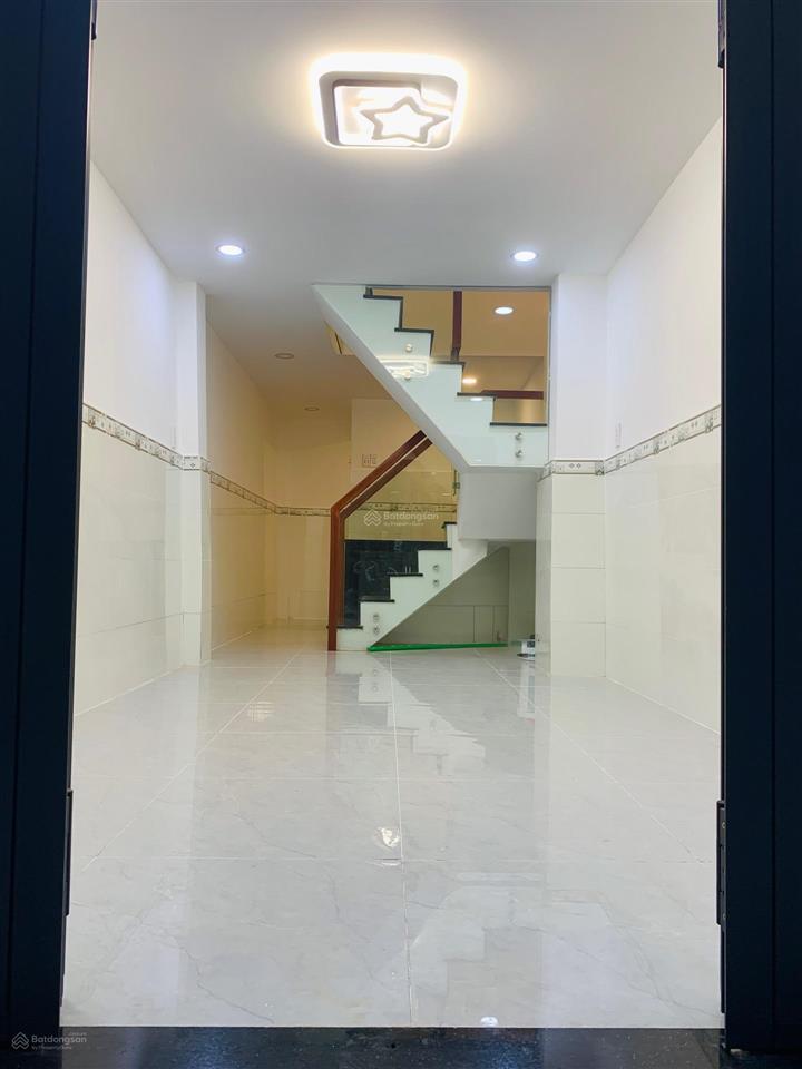 Tôi bán nhà 54 m2 sd, 1 trệt, 1 lầu, tuyệt đẹp, quận 7. giá 1,38 tỷ