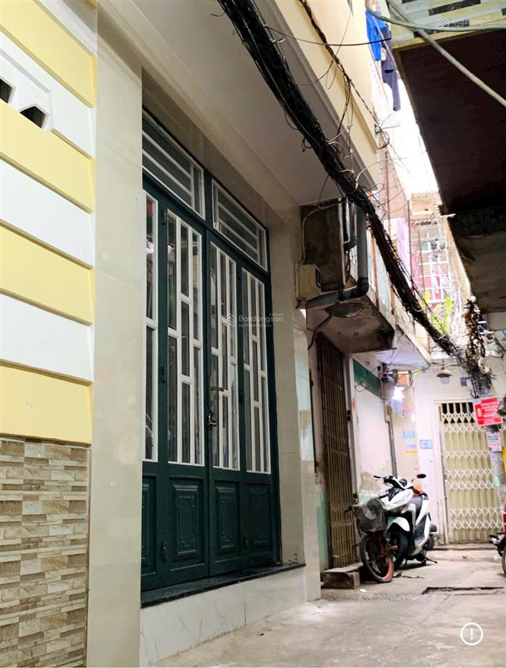 Tôi bán nhà 36 m2, 1 trệt, 1 lầu, sổ hồng riêng, tuyệt đẹp, quận 7. giá 1,98 tỷ
