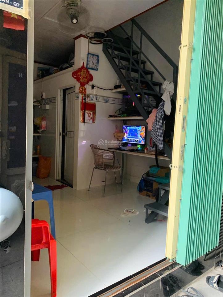 Tôi bán nhà 45 m2, 1 trệt, 2 lầu, ôtô đến nhà, tuyệt đẹp, quận 7, giá  1,29 tỷ