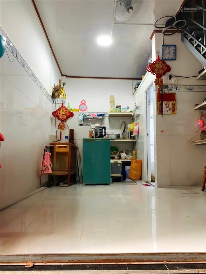 Tôi bán nhà 45 m2, 1 trệt, 2 lầu, ôtô đến nhà, tuyệt đẹp, quận 7, giá  1,29 tỷ