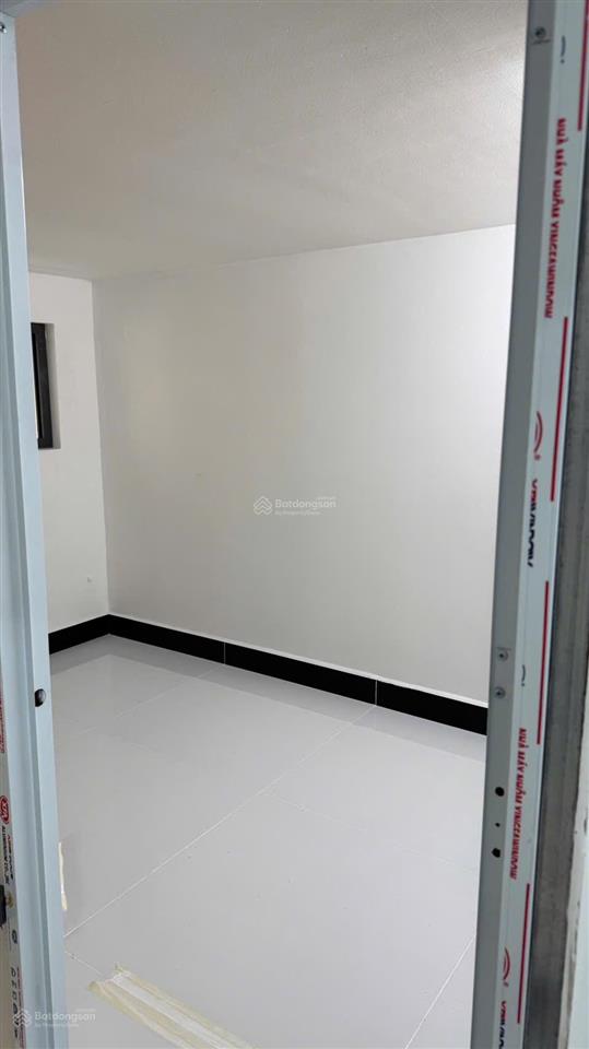 Tôi bán nhà 45 m2, 1 trệt, 2 lầu, ôtô đến nhà, tuyệt đẹp, quận 7, giá  1,29 tỷ