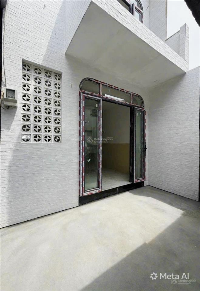Tôi bán nhà nhà 72 m2, sổ hồng riêng, 1 trệt. 1 lầu, tuyệt đẹp. quận 7. giá 2,65 tỷ