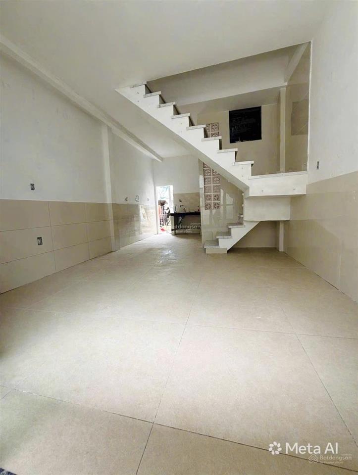 Tôi bán nhà nhà 72 m2, sổ hồng riêng, 1 trệt. 1 lầu, tuyệt đẹp. quận 7. giá 2,65 tỷ