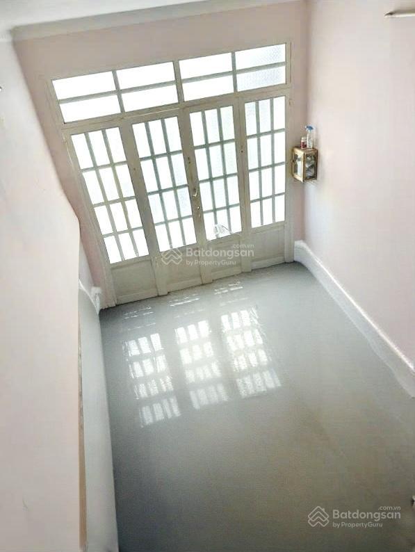Tôi bán nhà 54 m2, sổ hồng trao tay, 1 trệt.2 lầu, phước kiển nhà bè. giá  1,4 tỷ