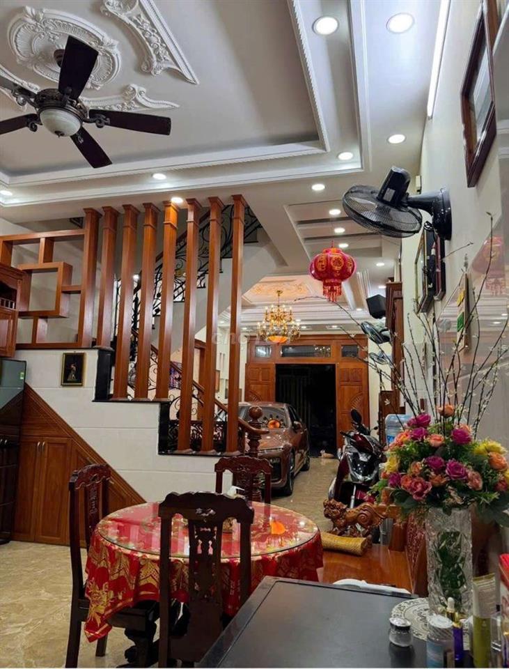 BÁN NHÀ 1 XẸC ĐƯỜNG TÂN CHÁNH HIỆP 10 - NỘI THẤT CAO CẤP. ĐƯỜNG 10M