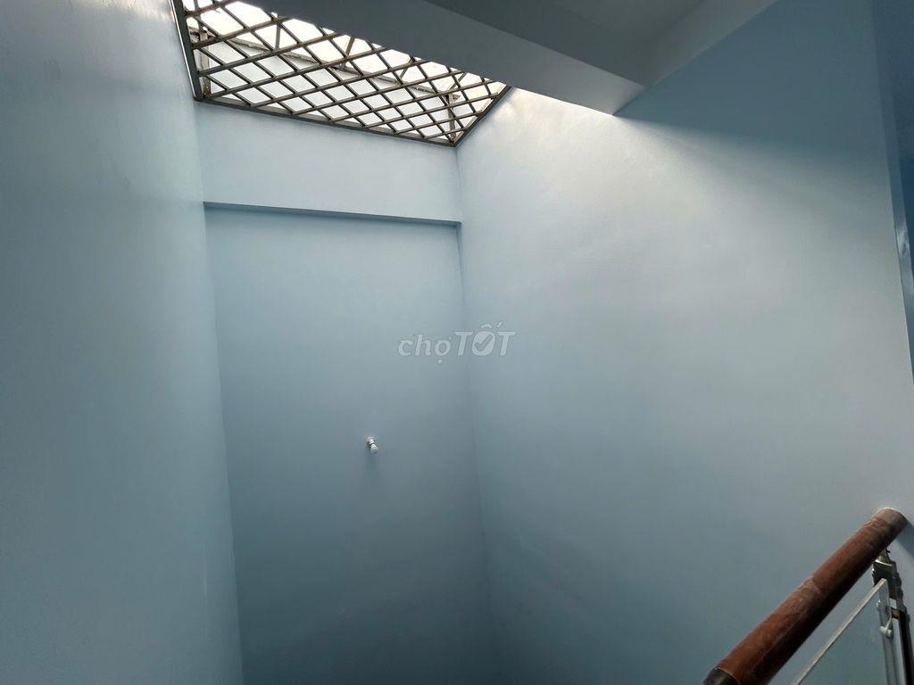 Cho Thuê Nhà 3 Lầu Hẻm Đường Lâm Thị Hố Phường Tân Chánh Hiệp Q12