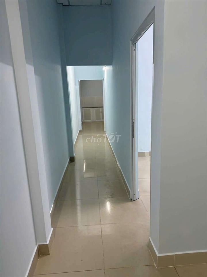 NHÀ GIÁ RẺ 1 XẸC HẺM TRƯỚC NHÀ 8M Ô TÔ ĐỂ TRONG NHÀ
