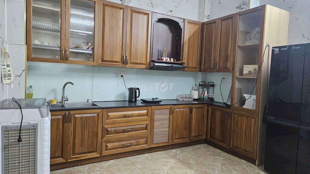 CHO THUÊ NHÀ NGUYÊN CĂN NHÀ MỚI 100% ĐƯỜNG TRƯỚC NHÀ RỘNG 8M