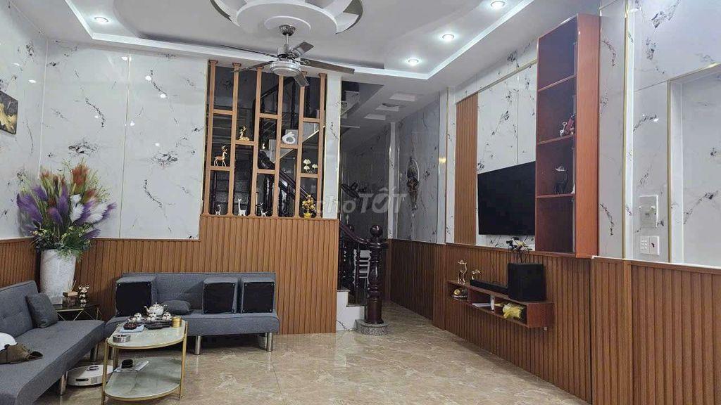 CHO THUÊ NHÀ NGUYÊN CĂN NHÀ MỚI 100% ĐƯỜNG TRƯỚC NHÀ RỘNG 8M