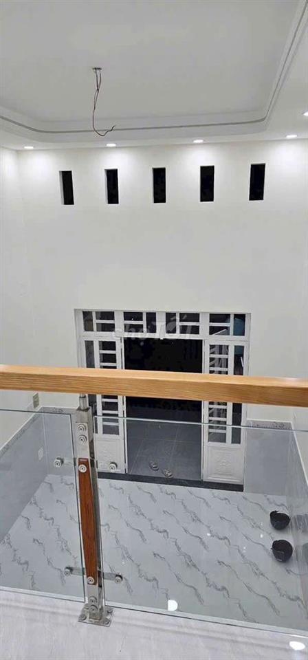 NHÀ MỚI ĐẸP GIÁ RẺ HỢP ĐỒNG LÂU DÀI