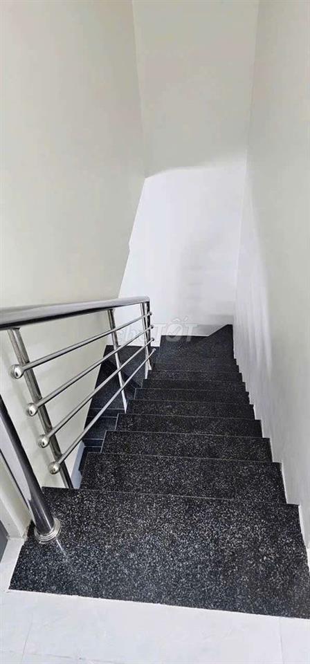 NHÀ MỚI ĐẸP GIÁ RẺ HỢP ĐỒNG LÂU DÀI