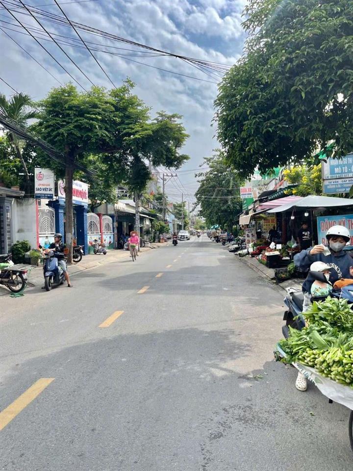 CG: CHO THUÊ MẶT TIỀN KINH DOANH CHỢ GIÃN DÂN NGUYỄN THỊ TRÀNG Q12 .