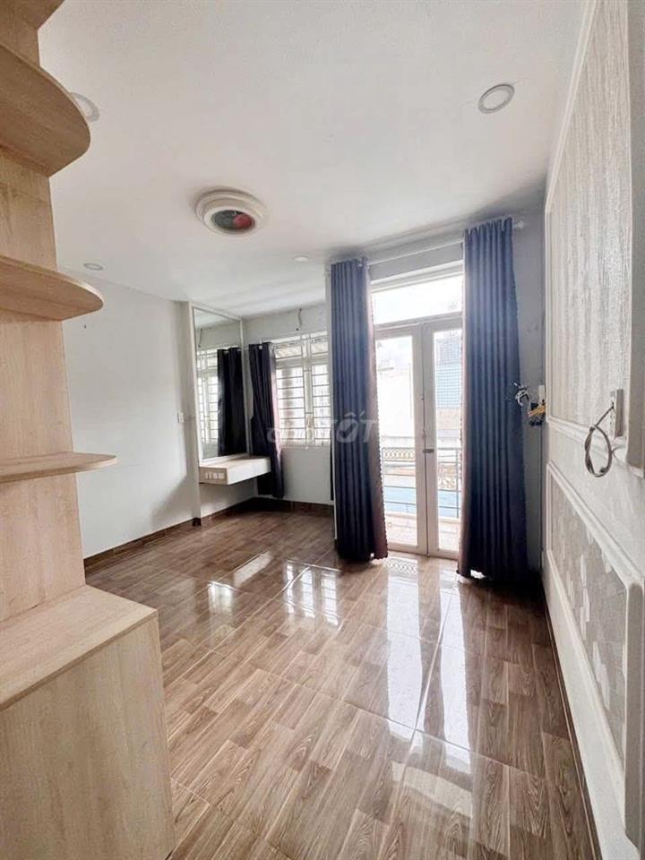 CHO THUÊ NHÀ 3 LẦU ĐẸP HẺM XE TẢI PHƯỜNG HIỆP THÀNH QUẬN 12