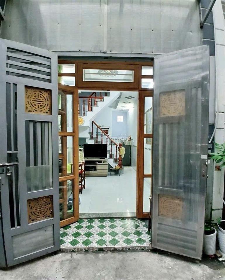 Cho thuê nhà nguyên căn giá rẻ hẻm đường Hiệp thành 43 Quận 12 