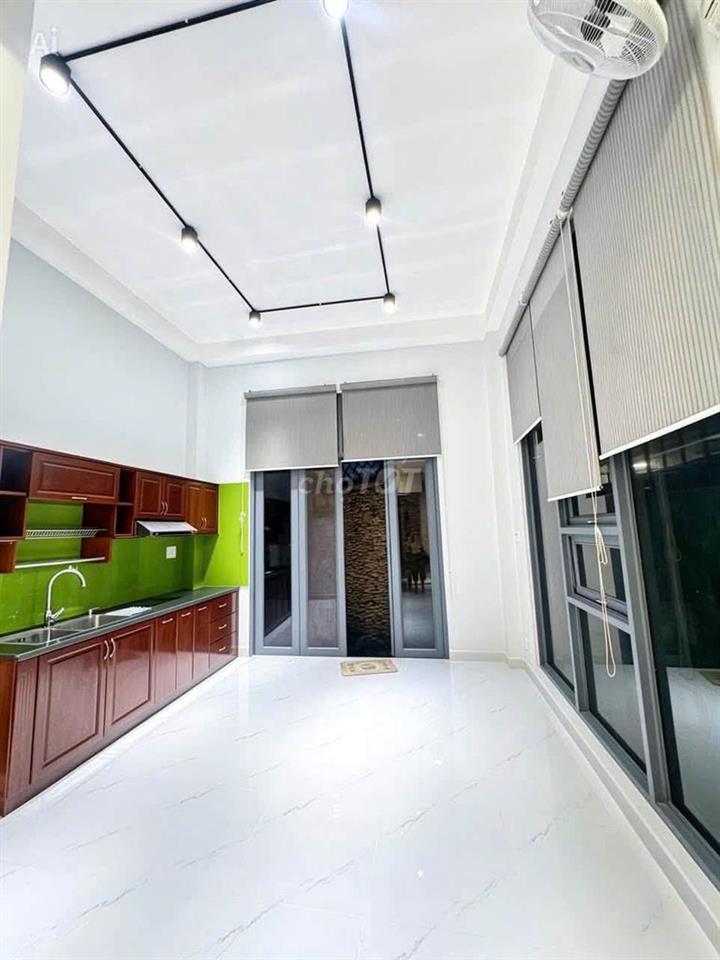 Bán nhà sổ hồng riêng hẻm đường trương thị hoa phường tth quận 12