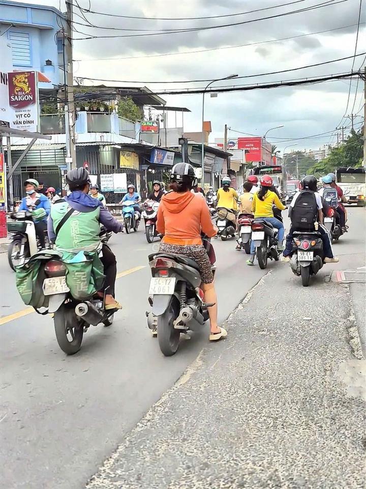 Cho thuê nhà mặt tiền đường Nguyễn Thị Búp P. Tân Chánh Hiệp Q12