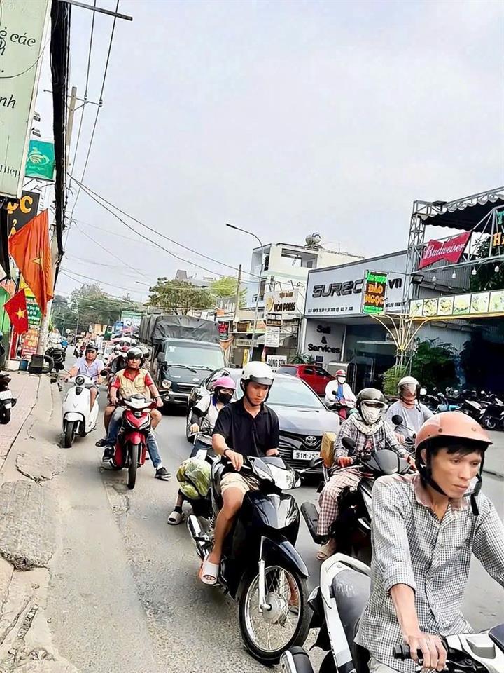 Cho thuê nhà mặt tiền đường Nguyễn Thị Búp P. Tân Chánh Hiệp Q12