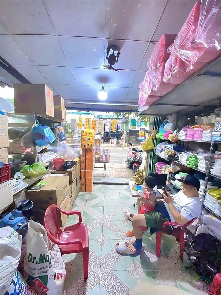 Cho thuê nhà mặt tiền đường Nguyễn Thị Búp P. Tân Chánh Hiệp Q12