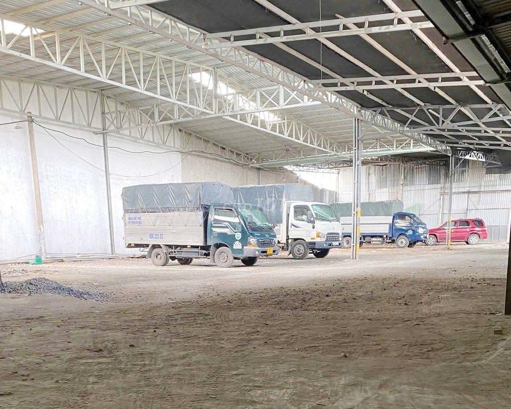 CHO THUÊ KHO XƯỞNG RỘNG 1000M² XÃ THỚI TAM THÔN HÓC MÔN