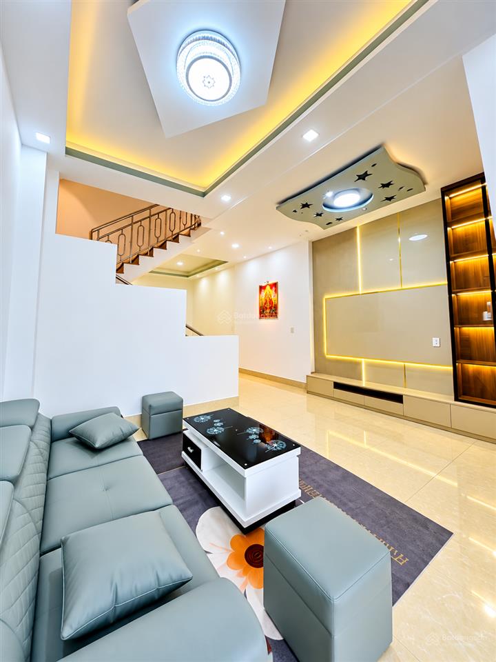 Bán nhà kp1 phường phú tân giá 2 tỷ 950 triệu