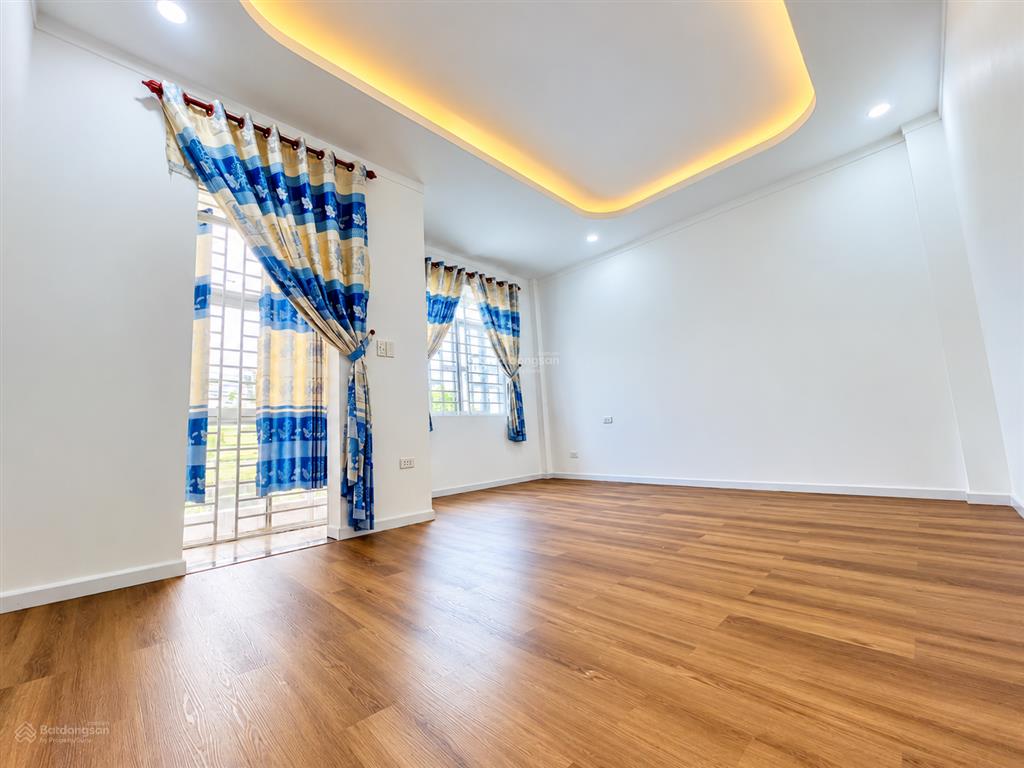 Bán nhà kp1 phường phú tân giá 2 tỷ 950 triệu
