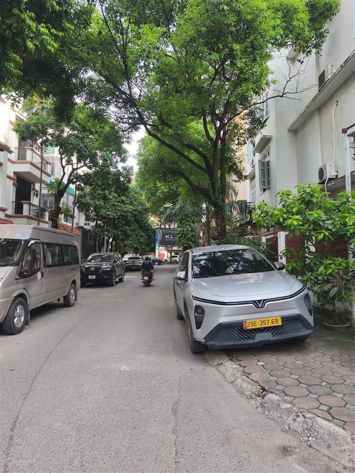 Biệt thự lô góc kđt văn quán cho thuê mở trung tâm ngoại ngữ, du học, kỹ năng sống  giá 35tr