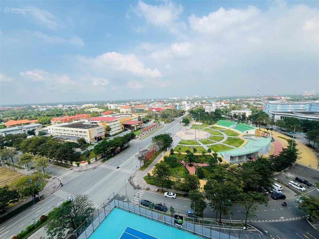 Sổ hồng, sang nhượng căn góc 2pn + 2wc view công viên, ubnd tháp c westgate, tiện ích resort 5 sao