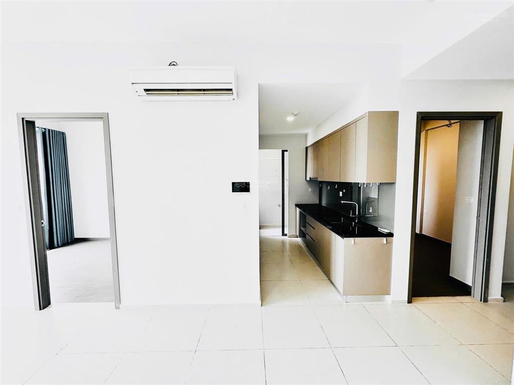 Sổ hồng, tầng trung bán căn 2pn, 2wc view hướng đông, quận 1 dự án westgate an gia