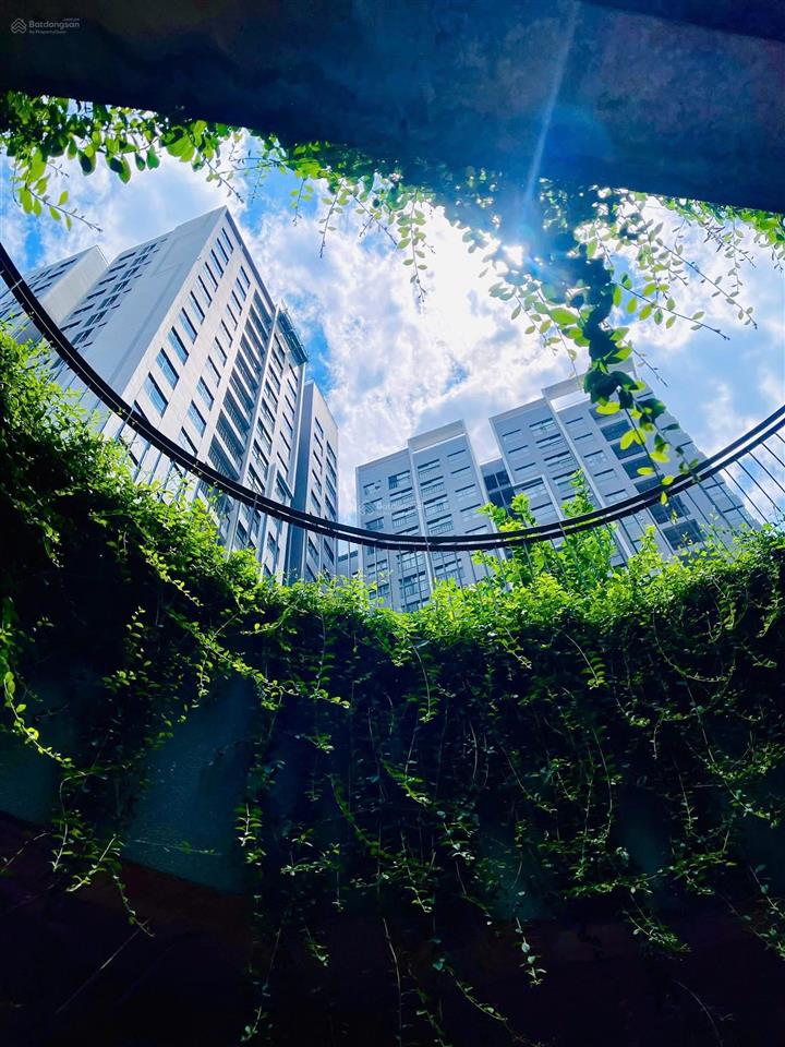 Sổ hồng, tầng trung bán căn 2pn, 2wc view hướng đông, quận 1 dự án westgate an gia