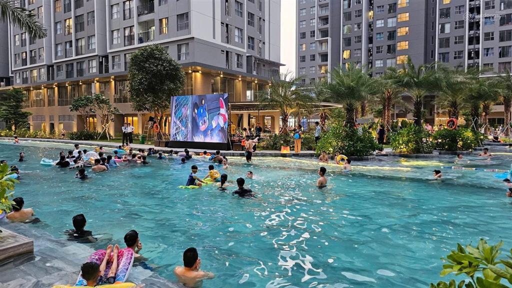 Cho thuê căn 59m2 có nội thất view công viên + ủy ban, tháp vip d, westgate an gia