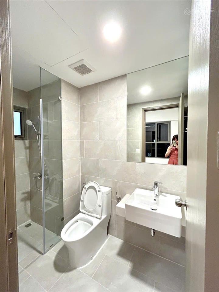 Bán căn hộ 2pn + 2wc view hồ bơi block vip d có 6 thang máy westgate an gia tiện ích resort 5 sao!