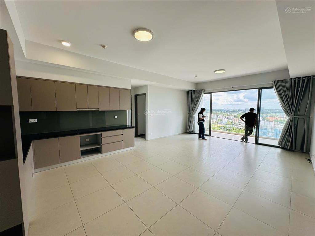 Sổ hồng nhà mới bán 3pn + , 113m2, lầu đẹp, tặng nội thất view công viên ngoại khu westgate an gia