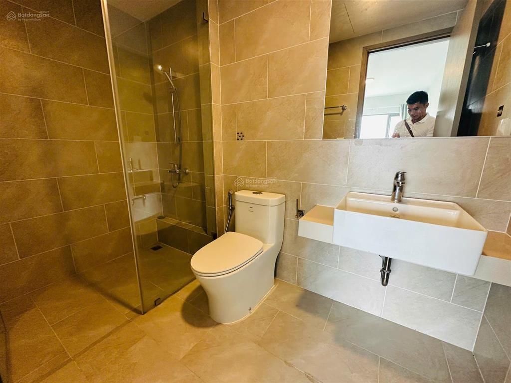 Sổ hồng nhà mới bán 3pn + , 113m2, lầu đẹp, tặng nội thất view công viên ngoại khu westgate an gia