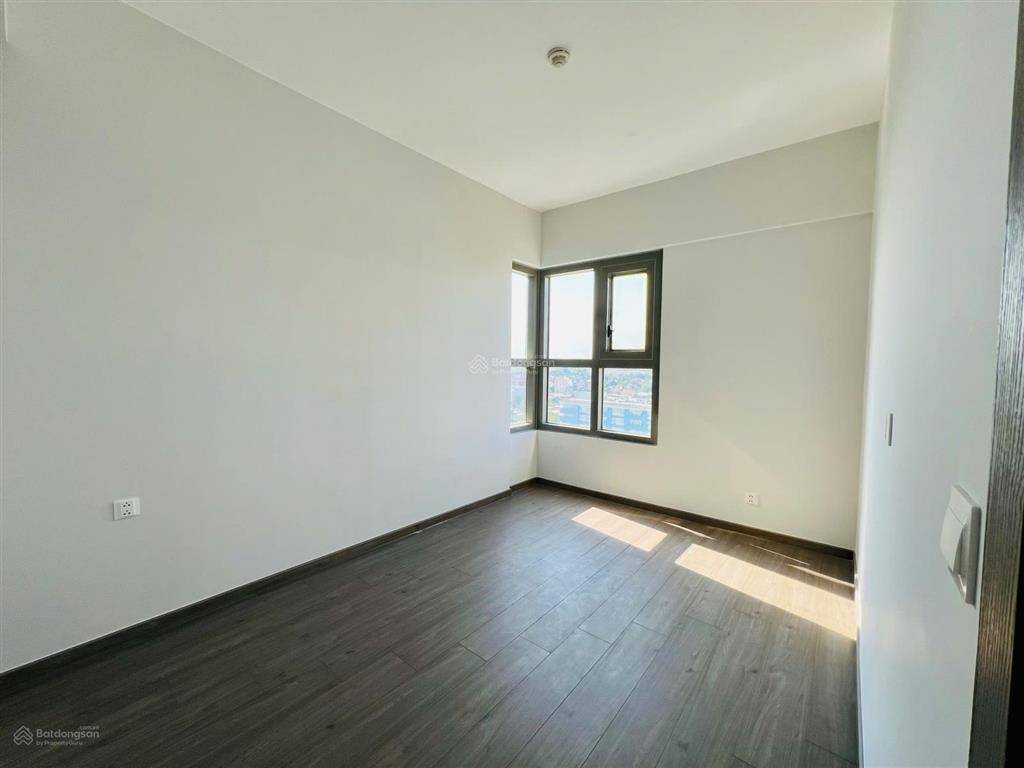 Sổ hồng, bán căn góc 69m2 (2pn + , 2wc) view ngoại khu tòa a1, tiện ích resort 5 sao