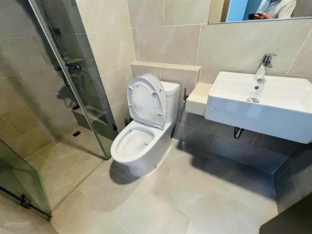Full nội thất! cho thuê 2pn, 2wc view công viên tháp vip c, westgate an gia