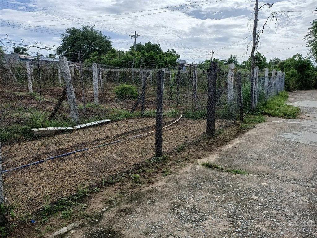 Chính chủ cần bán đất thổ cư 143m2 tại thôn 2, xã nhị hà, thuận nam, ninh thuận, chỉ 3.2tr/m2
