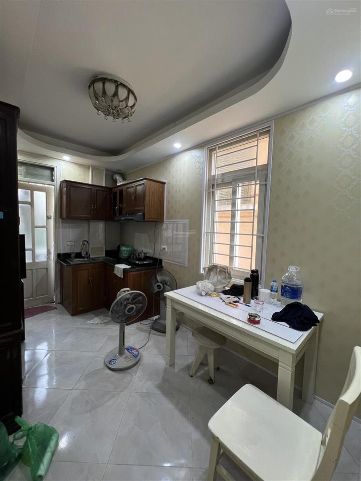 Cho thuê ccmn phương mai cạnh bv việt pháp  2pn 2vs có thang máy