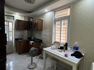 Cho thuê ccmn phương mai cạnh bv việt pháp  2pn 2vs có thang máy