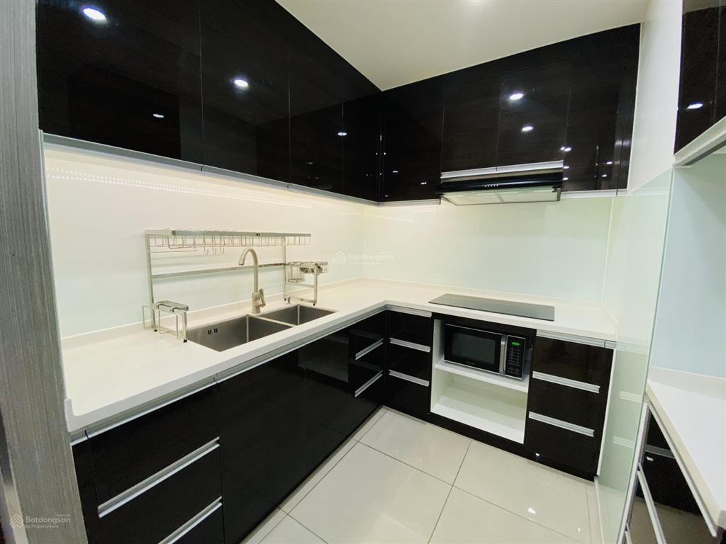 Chính chủ cần bán căn hộ hiyori garden tower 2pn 63m2 full nội thất ngay trung tâm đà nẵng