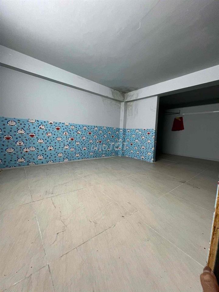 căn phòng kiot riêng biệt nằm mặt  tiền 8m