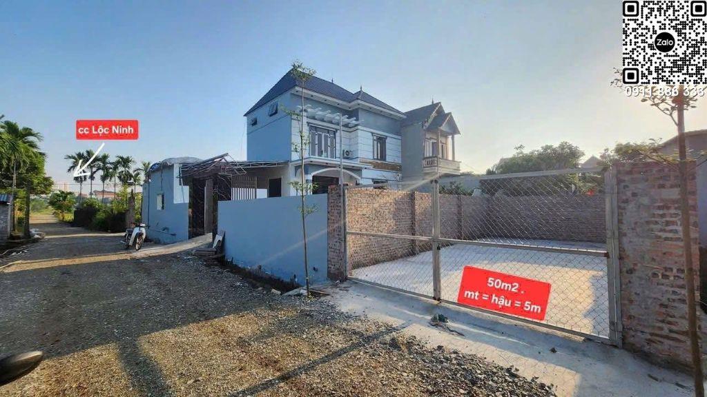 Bán 50m2 đất TT Chúc Sơn Chương Mỹ, giá cực TỐT chỉ 3,x tỷ