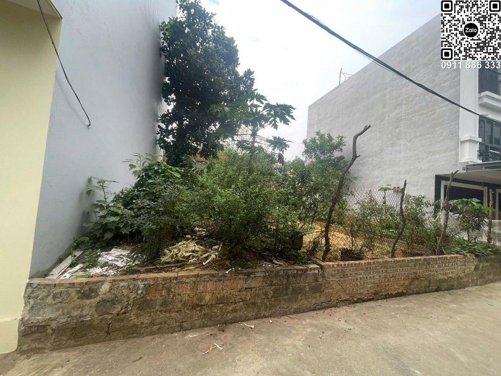 Bán 44m2 đất Phường Chương Mỹ, ô tô thông, giá Đầu Tư nhỉnh 2 tỷ