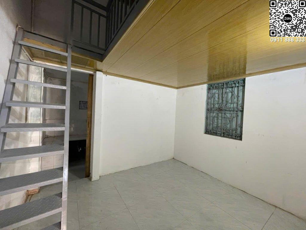 Bán nhà 47m2 TT Chúc Sơn Chương Mỹ, ô tô đỗ, giá chỉ 2,x tỷ, ở hay cho thuê đều OK