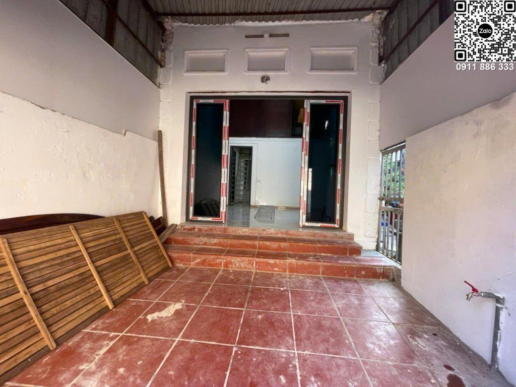 Bán nhà 47m2 TT Chúc Sơn Chương Mỹ, ô tô đỗ, giá chỉ 2,x tỷ, ở hay cho thuê đều OK