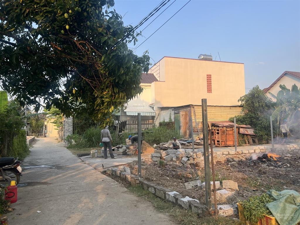 Đắc lộc, lô đất đẹp, full thổ cư 11tr/m2