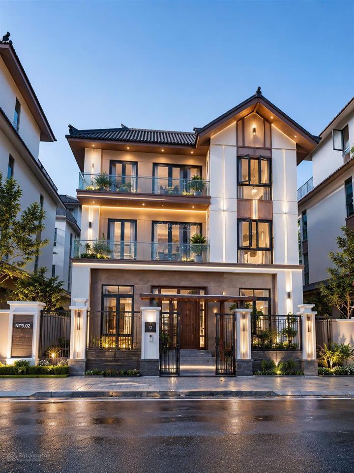 Bán biệt thự vinhomes pearl bay 240m2 tặng vf6